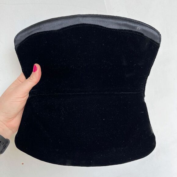 Vintage Velvet Evening Clutch w/ Satin Bow & Rhinestone Accent - Picture 4 of 7